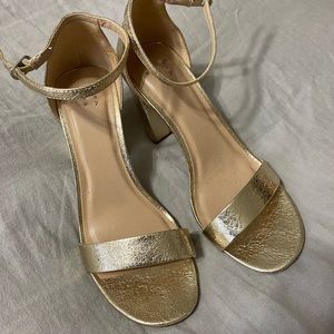 A NEW DAY TARGET HEELS